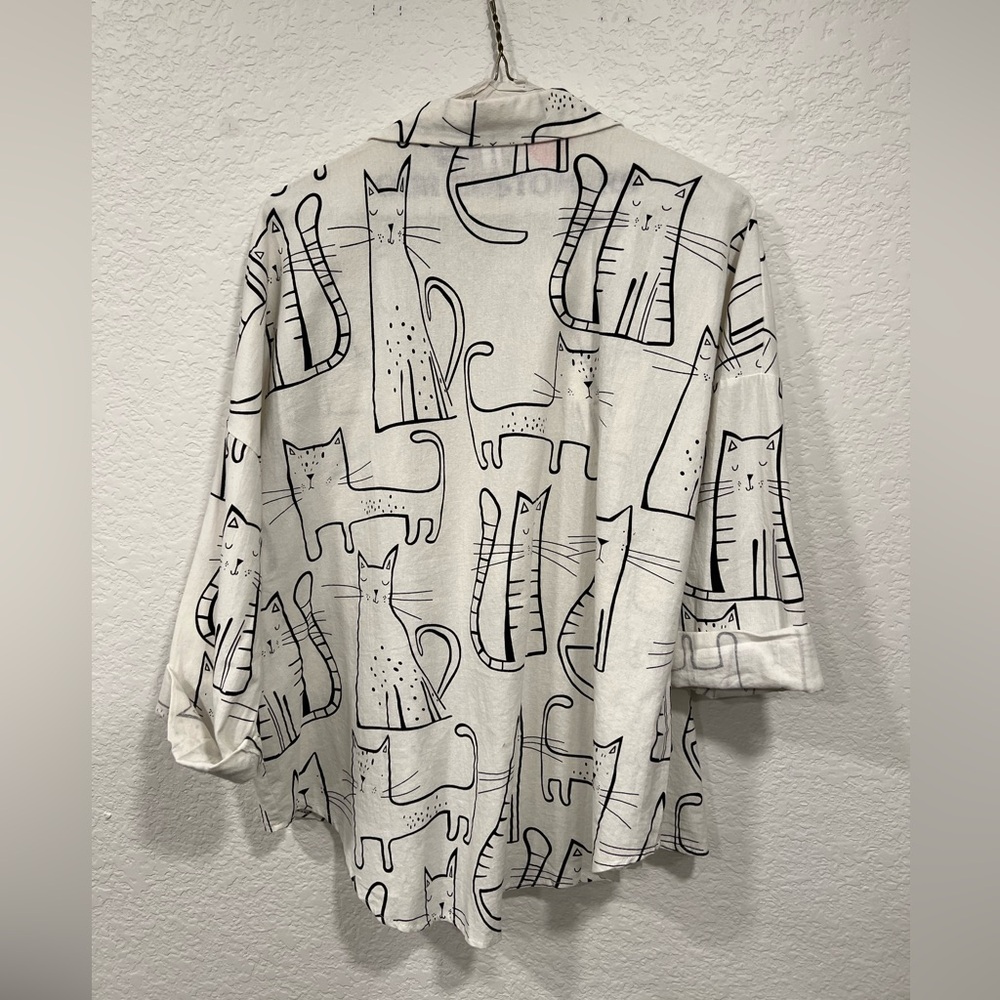 Cats artisan button down - Picture 3 of 6